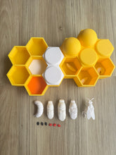 Load image into Gallery viewer, CoWild Educational Bee Demonstration Pack 2 - CoWild